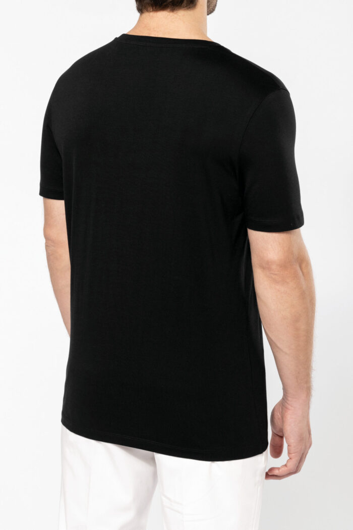 Photo 12 T-shirt Supima® col V manches courtes homme