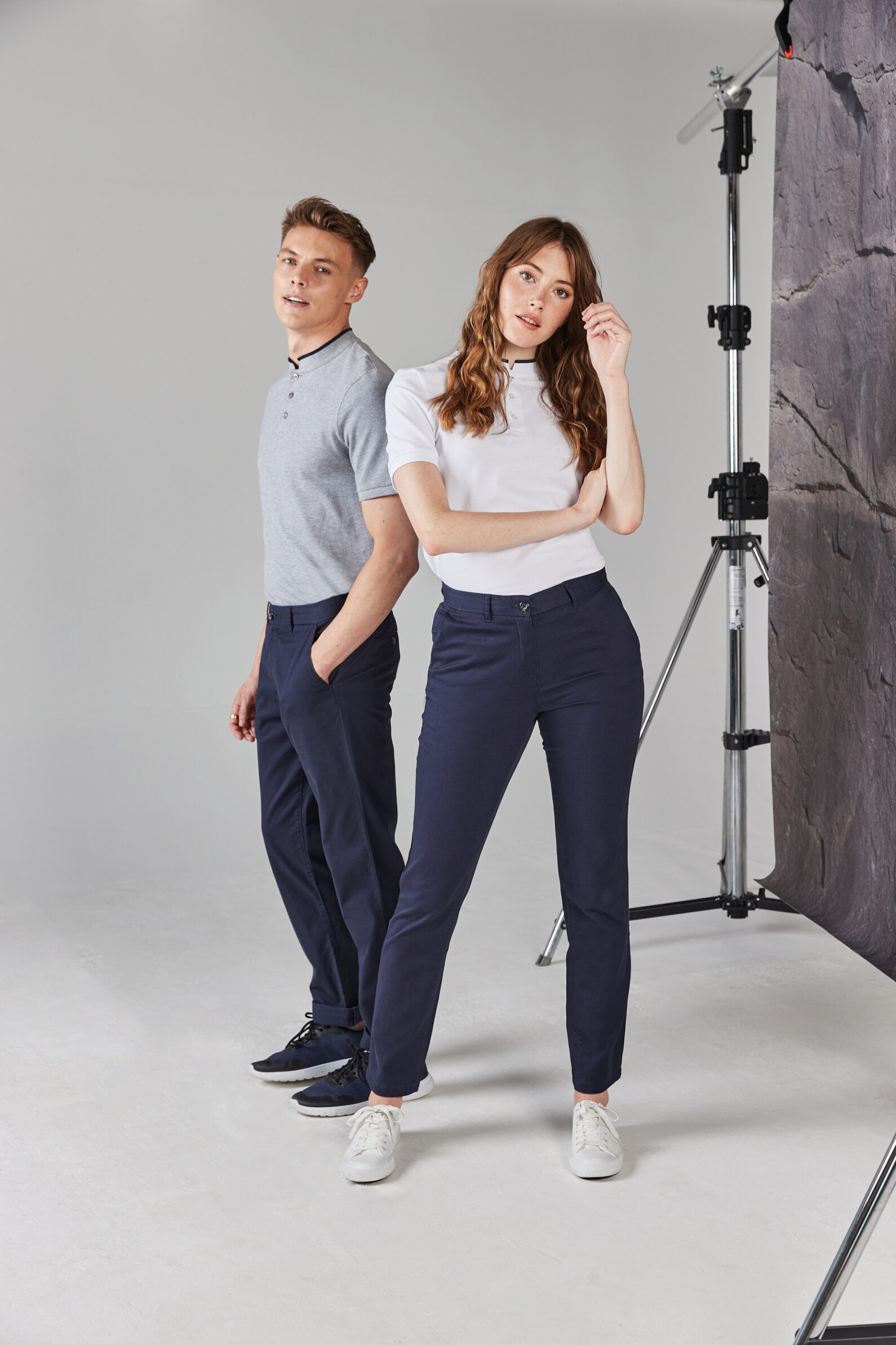 Pantalon chino femme online morphologie